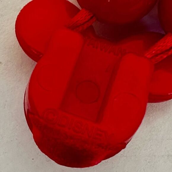 Disney red and white beaded mini mouse bow necklace - Picture 8 of 9